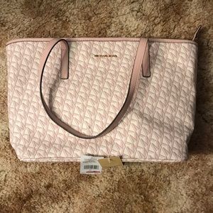 Michael Kors Hayley Tote